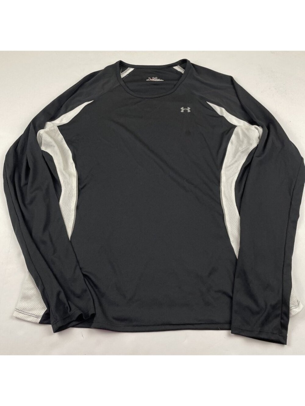 Under Armour Heatgear Activewear Top Men’s XL Long Sleeve Light Poly Black White